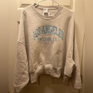 Nike cropped crewneck LA
